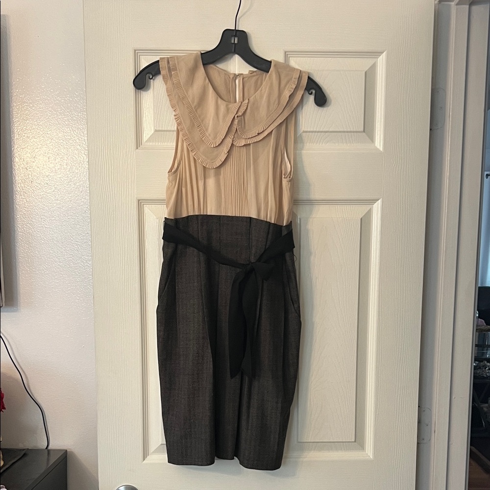 BCBG Max Azria Dress Wool Blend
Color Dark Java - Picture 3 of 9
